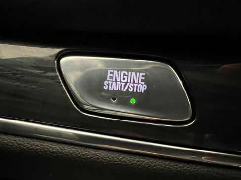 Used 2024 Buick Enclave Premium image 35