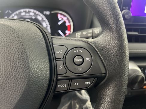 Used 2023 Toyota RAV4 LE FWD image 18