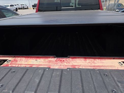 Used 2024 GMC Sierra 1500 Elevation w/ Preferred Package AWD/4WD image 6
