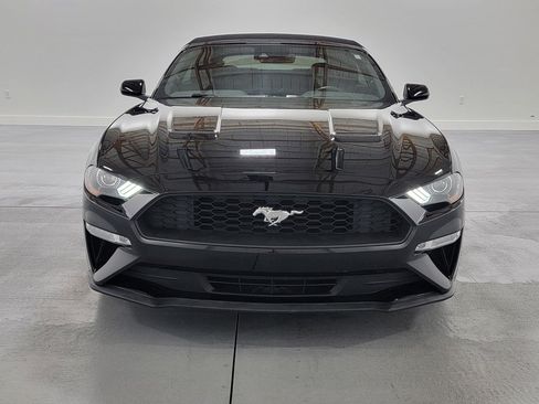 Used 2021 Ford Mustang Premium RWD image 3