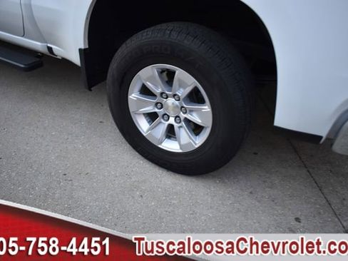 Used 2019 Chevrolet Silverado 1500 LT w/ Convenience Package image 14