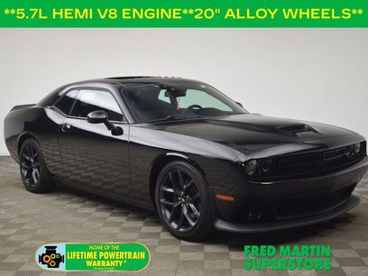 Used 2019 Dodge Challenger R/T w/ Blacktop Package