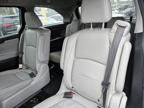 Used 2018 Honda Odyssey EX-L image 14