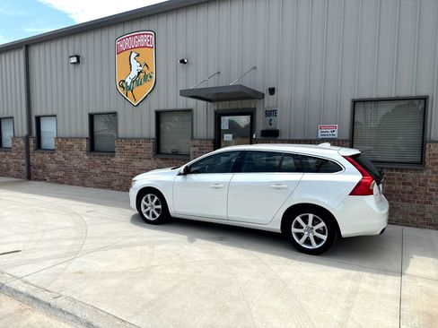 Used 2016 Volvo V60 T5 Premier image 52