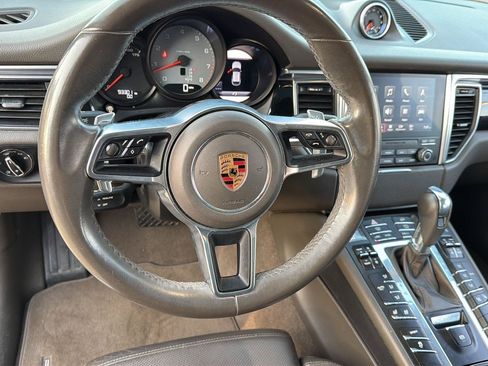 Used 2018 Porsche Macan S AWD/4WD image 18