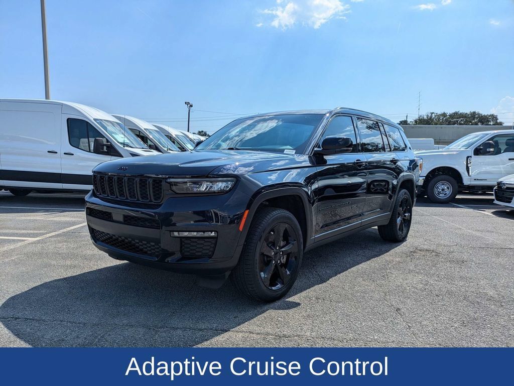 Used 2024 Jeep Grand Cherokee L Limited w/ Black Appearance Package RWD image 9