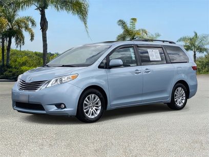 Used 2017 Toyota Sienna XLE