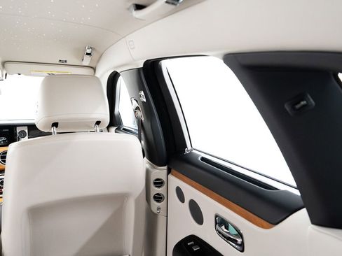Certified 2021 Rolls-Royce Ghost image 28