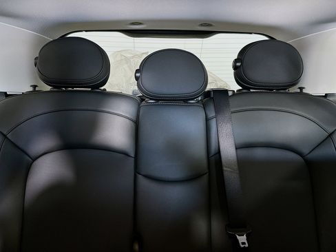 Used 2024 MINI Cooper S image 30