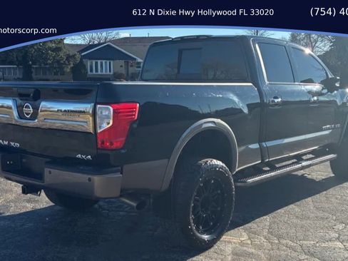 Used 2017 Nissan Titan Platinum Reserve image 5