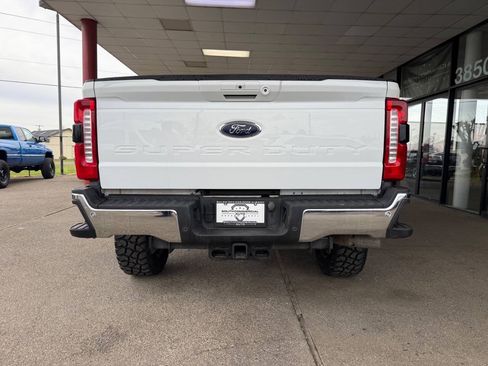 Used 2024 Ford F350 Lariat AWD/4WD image 6