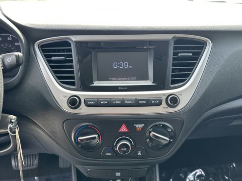 Used 2018 Hyundai Accent SE image 24