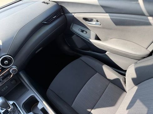 Used 2023 Nissan Sentra SV image 14