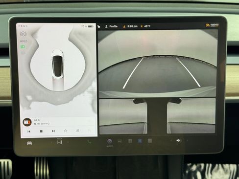 Used 2022 Tesla Model 3 Long Range image 33