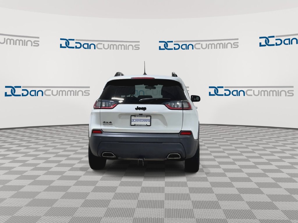 Used 2020 Jeep Cherokee Latitude Plus AWD/4WD image 7
