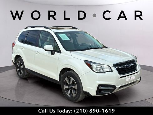 Used 2017 Subaru Forester 2.5i Premium w/ All-Weather Package image 2