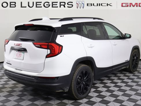Certified 2021 GMC Terrain SLT w/ Elevation Edition FWD image 5