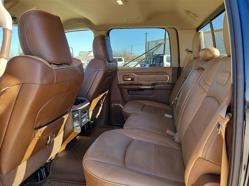 Used 2022 RAM 2500 Limited image 16