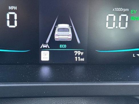 New 2026 Hyundai Elantra Blue image 21