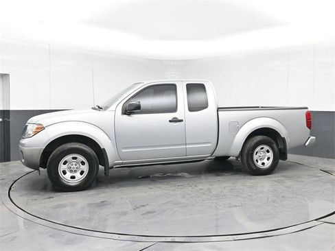 Used 2019 Nissan Frontier S image 6