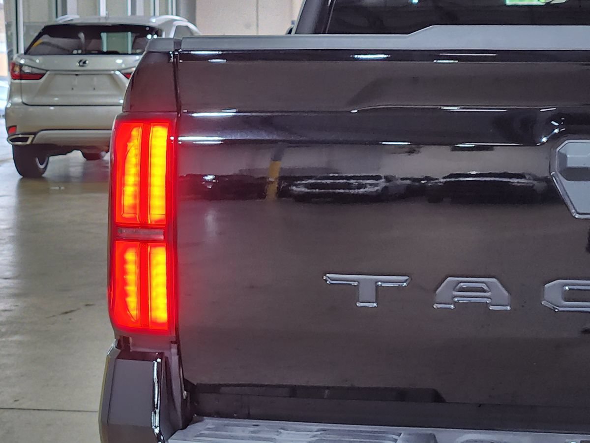 Used 2025 Toyota Tacoma SR5 RWD image 20