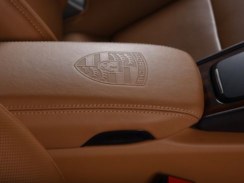 Used 2017 Porsche 911 Carrera 4S image 19