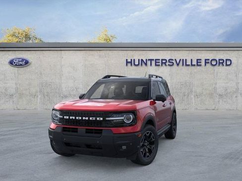 New 2025 Ford Bronco Sport Outer Banks w/ Outer Banks Tech Package+ image 2
