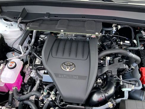 Used 2026 Toyota Grand Highlander FWD image 31