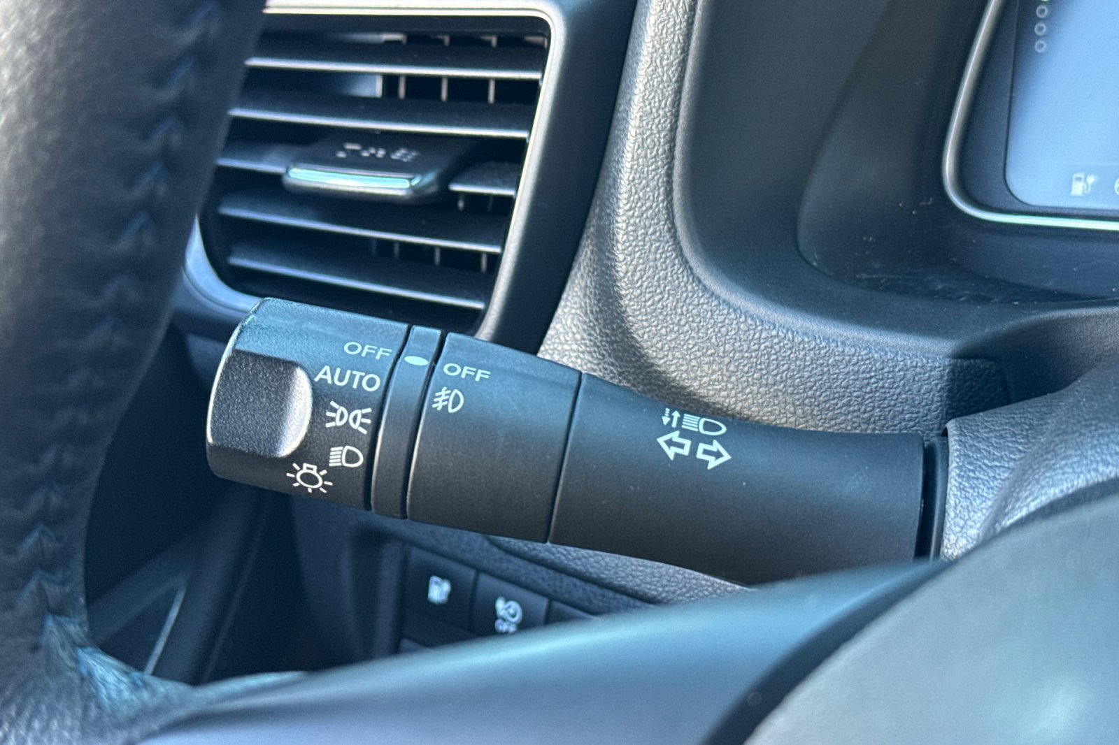 Used 2023 Nissan Leaf SV Plus FWD image 33