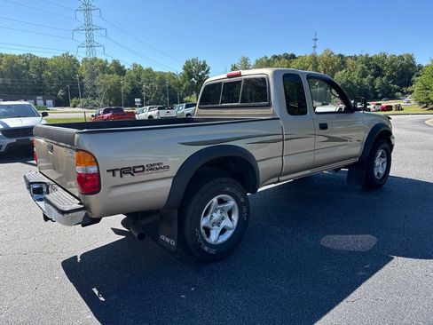Used 2003 Toyota Tacoma 4x4 Xtracab V6 image 5