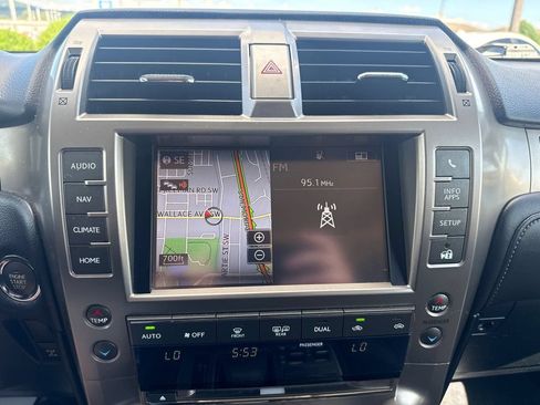 Used 2015 Lexus GX 460 w/ Navigation Package AWD/4WD image 34