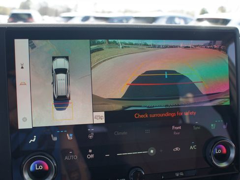 Used 2026 Lexus GX 550 w/ Accessory Package (31) image 7