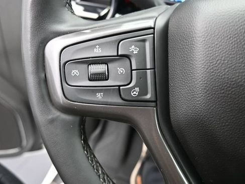 Used 2024 Chevrolet Silverado 2500 ZR2 w/ Technology Package AWD/4WD image 13