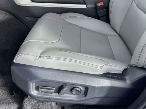 New 2026 Toyota Tundra Limited AWD/4WD image 23