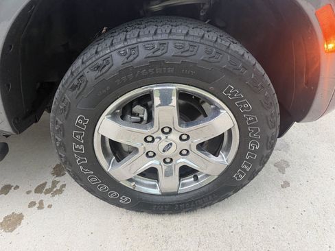 Used 2024 Ford Ranger XLT w/ FX4 Off-Road Package AWD/4WD image 23