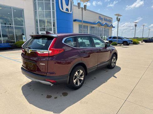 Used 2019 Honda CR-V LX image 5