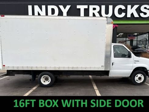 Used 2016 Ford E-450 and Econoline 450 Super Duty w/ Exterior Upgrade Package image 1