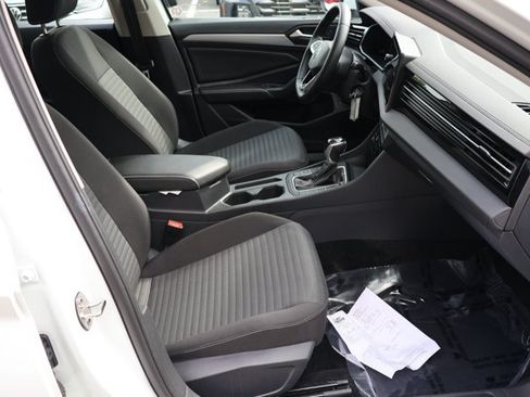 Used 2025 Volkswagen Jetta S FWD image 28
