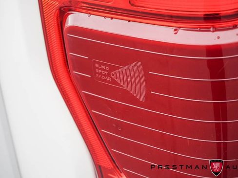 Used 2020 Ford F450 Platinum w/ FX4 Off-Road Package image 24