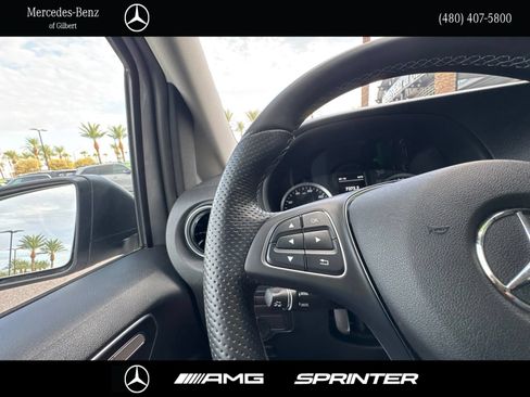 Used 2023 Mercedes-Benz Metris Passenger image 22
