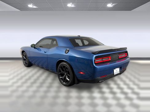 Used 2020 Dodge Challenger SXT w/ Blacktop Package image 3