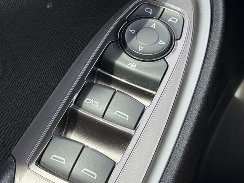 Used 2024 Chevrolet Malibu LT FWD image 15