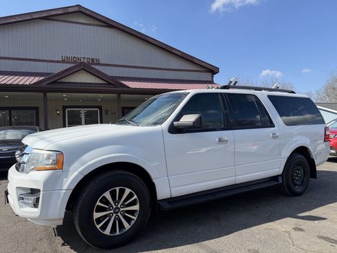 Used 2017 Ford Expedition EL XLT image 33