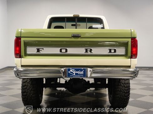 Used 1996 Ford F250 Custom XLT 4x4 image 10