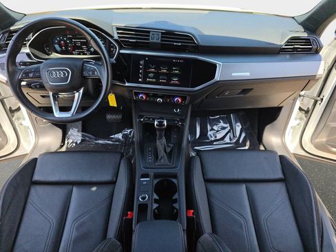 Certified 2022 Audi Q3 2.0T Premium Plus w/ Premium Plus Package AWD/4WD image 10