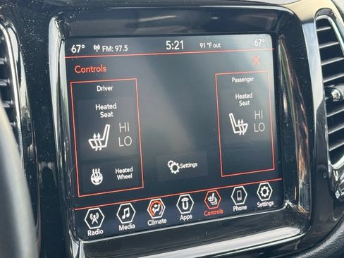 Used 2019 Jeep Compass Limited AWD/4WD image 16