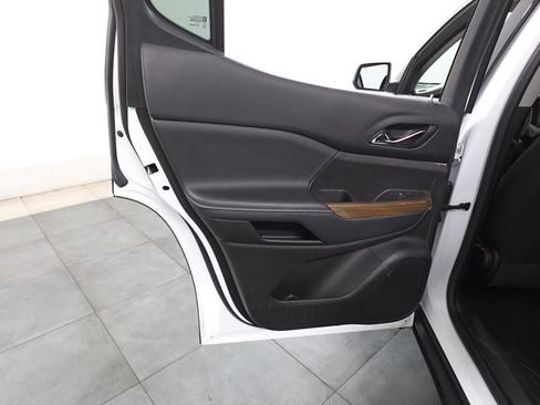 Used 2023 GMC Acadia SLE AWD/4WD image 22