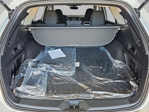 New 2025 Subaru Outback Premium image 12