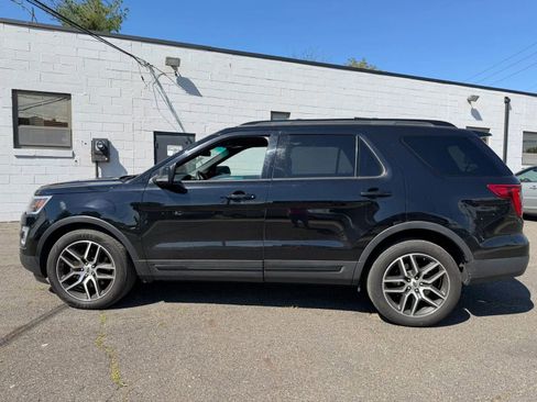 Used 2016 Ford Explorer Sport w/ Equipment Group 401A AWD/4WD image 16