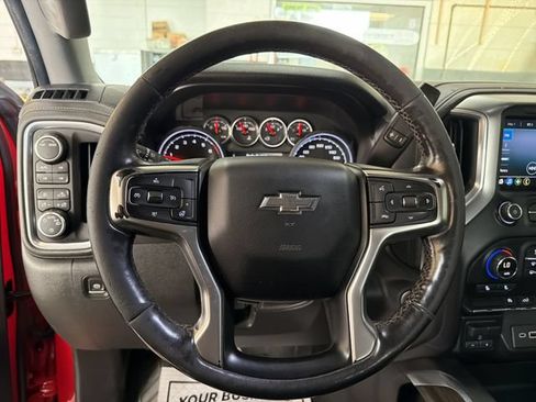 Used 2021 Chevrolet Silverado 1500 LT Trail Boss w/ Bed Protection Package AWD/4WD image 14